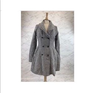 Women’s XS Bethany Mota Black and White Peacoat